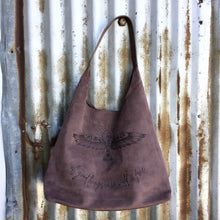 Load image into Gallery viewer, Purse - laser engraved