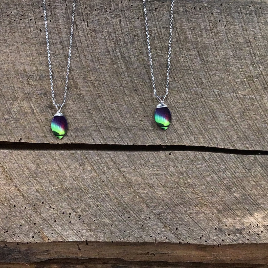 Oval Northern Lights pendant