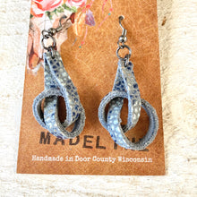 Load image into Gallery viewer, Earring- Leather Knot, Gray