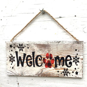 Pawprint Holiday Welcome Sign
