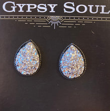 Load image into Gallery viewer, GS- Geode Teardrop Studs, Silver