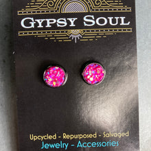 Load image into Gallery viewer, GS- Geode Studs, Hot Pink
