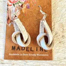 Load image into Gallery viewer, Earring- Leather Knot, White