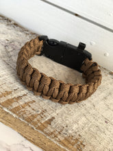 Load image into Gallery viewer, Paracord Survival Bracelet - use Brown